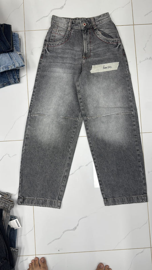 Super Baggy Jeans